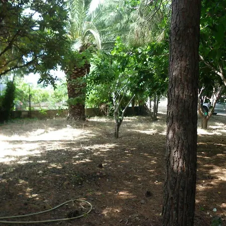 Villa Areti Holiday In Front Of The Sea With A Large Garden *