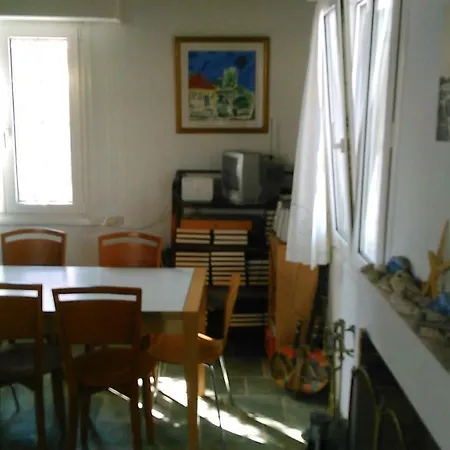 Villa Areti Holiday In Front Of The Sea With A Large Garden Nafplio